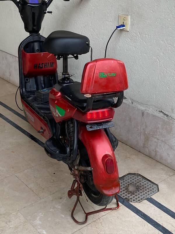 scooty urgent sell 2