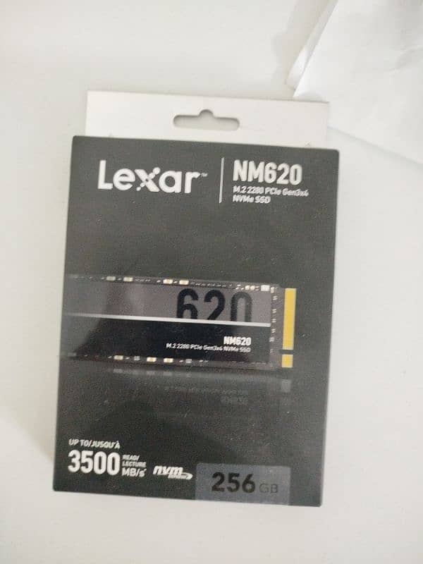 Lexar NM620 256GB NVMe M2 SSD PCIe Gen3x4 0