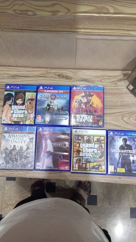 Red dead redemption 2 PS4/PS5 game good condition 9/10 3