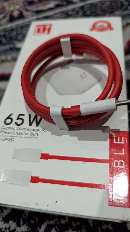 oneplus 65w warp charger 1