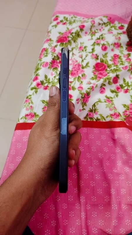 Iphone 15 Pro Max Blue Titanium 1