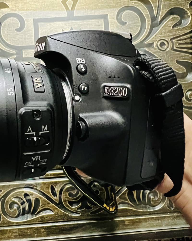 For Sale: Professional Camera Nikon DX AF-Nikkor 18-55mm 1:3.5-5.6G 19