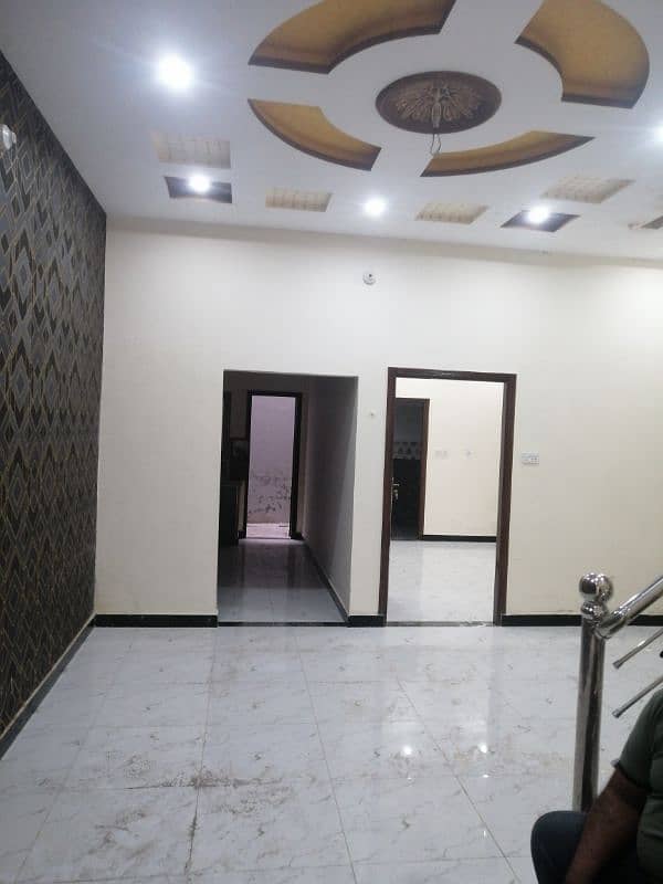 houses or comrshel bilding for rent nr Shahb pura chok defans Road 0