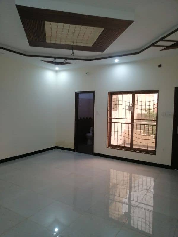 houses or comrshel bilding for rent nr Shahb pura chok defans Road 1