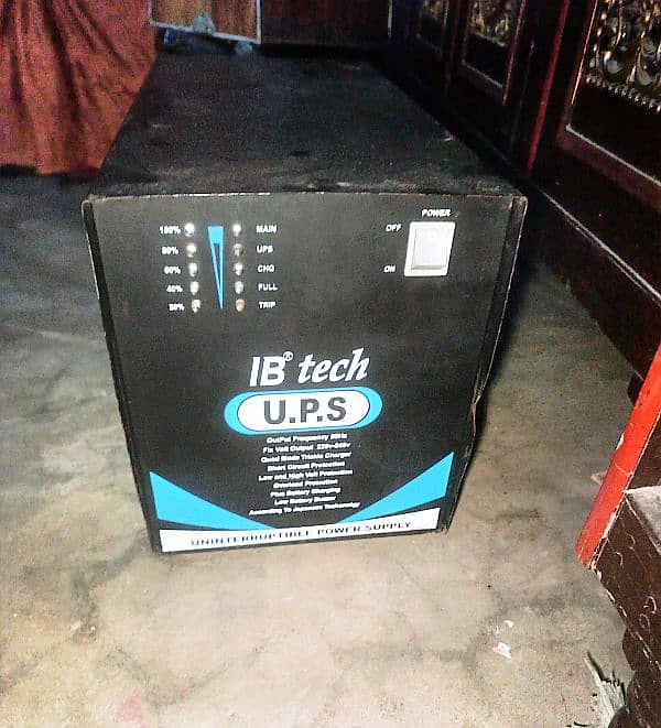 UPS 2000watts New 10/10 2