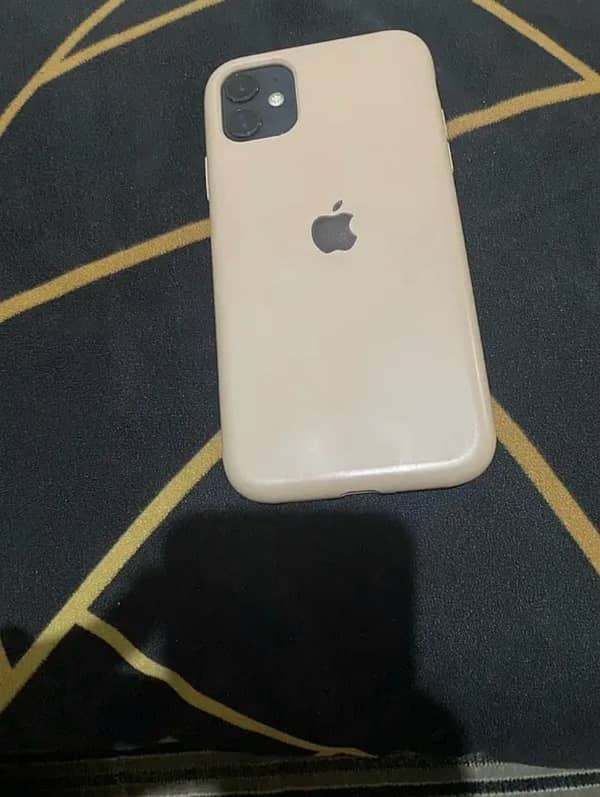 urgent sale iphone 11 non pta 64/gb 1