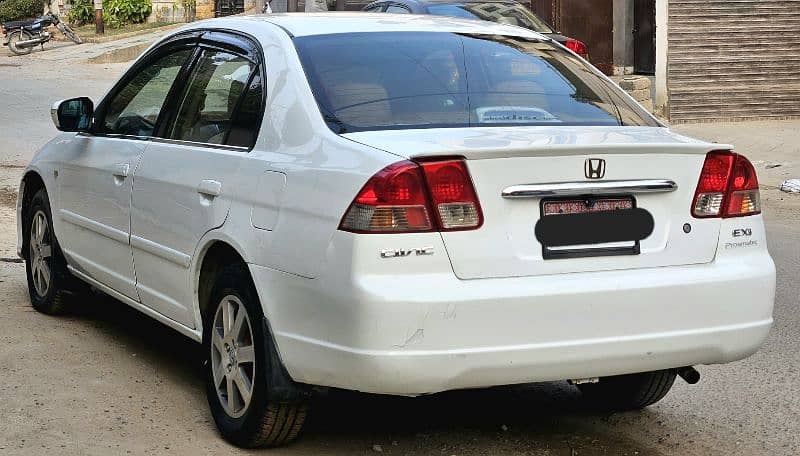 Honda Civic EXi 2005 4