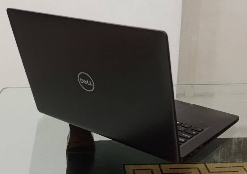 Dell 5490 2in1 i5 8th Gen Touch Screen 256GB Nvme m. 2 1