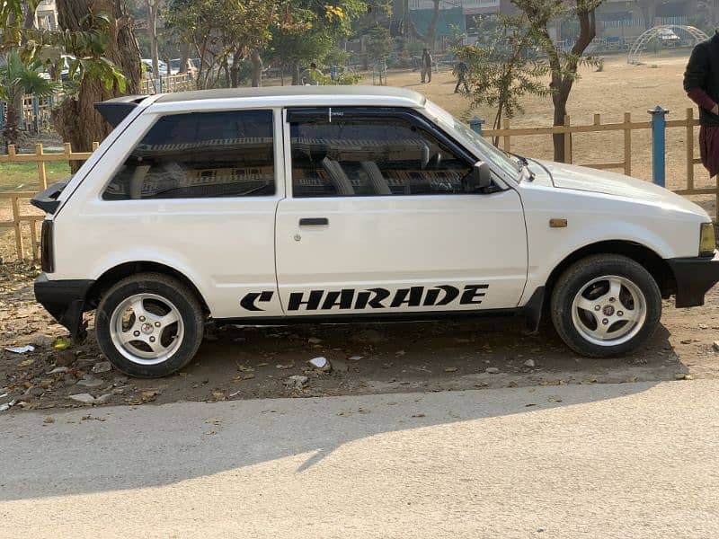 Daihatsu Charade 1985 2