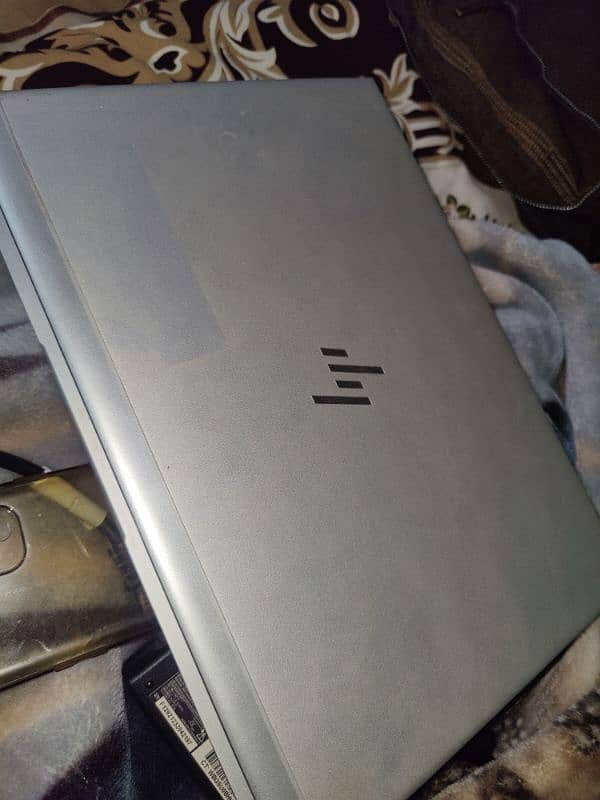 HP ELITEBOOK 840-G5 8TH GENERATIO 6