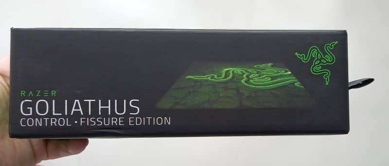 Razer Goliathus - Control (Fissure edition) 1