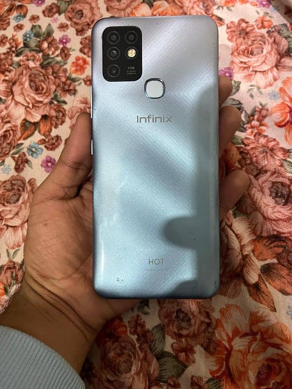 INFINIX HOT 10 1