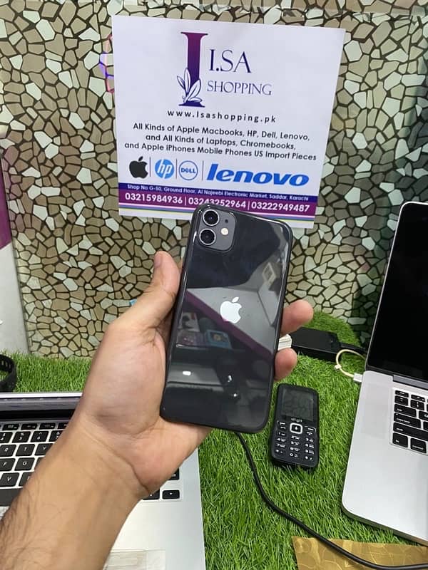 IPHONE 11|11Pro with original dock |Only WhatsApp 03215984936 2