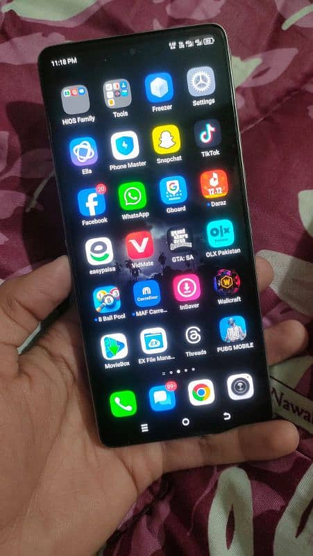 Tecno camon 30 exchange possible with Aquos R6 and motorola 7