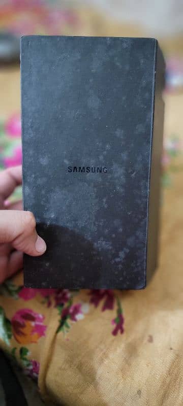 Samsung C9 PRO 7