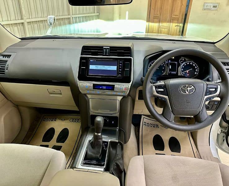 Toyota Prado 2019 7