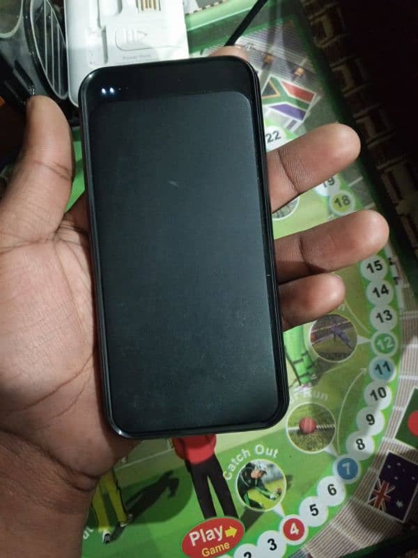 Power bank 0