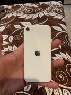 iphone se  64gb non pta . . 10/9.9 waterpack . . .