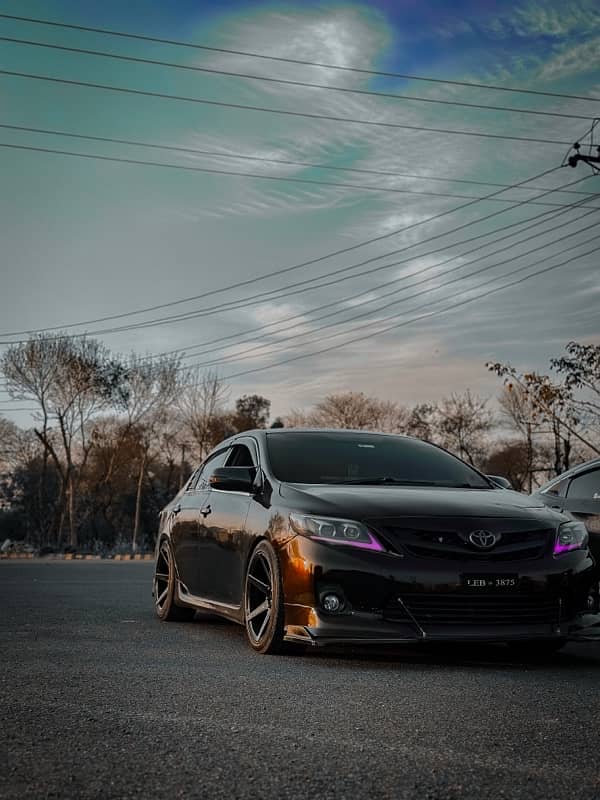 Corolla Nike Lights 2