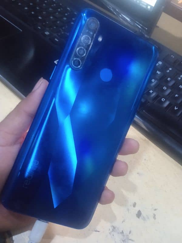 Realme 5 /11000 1