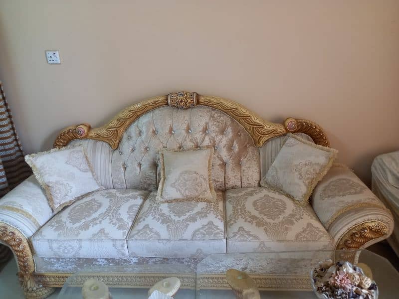 5 seater sofa new condition best design best colour best finishing 8