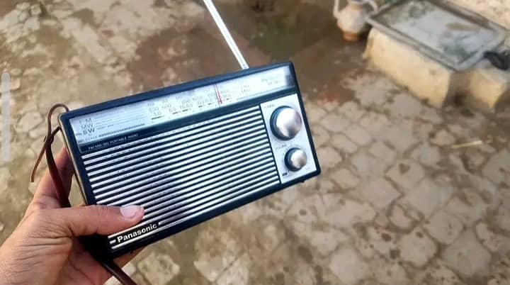 Panasonic Radio 562d 0