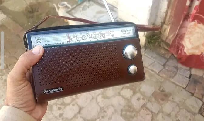 Panasonic Radio 562d 1