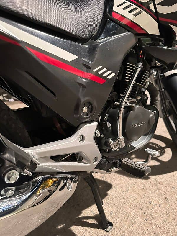 Honda CB 150F 24 Model 24 Register October 17