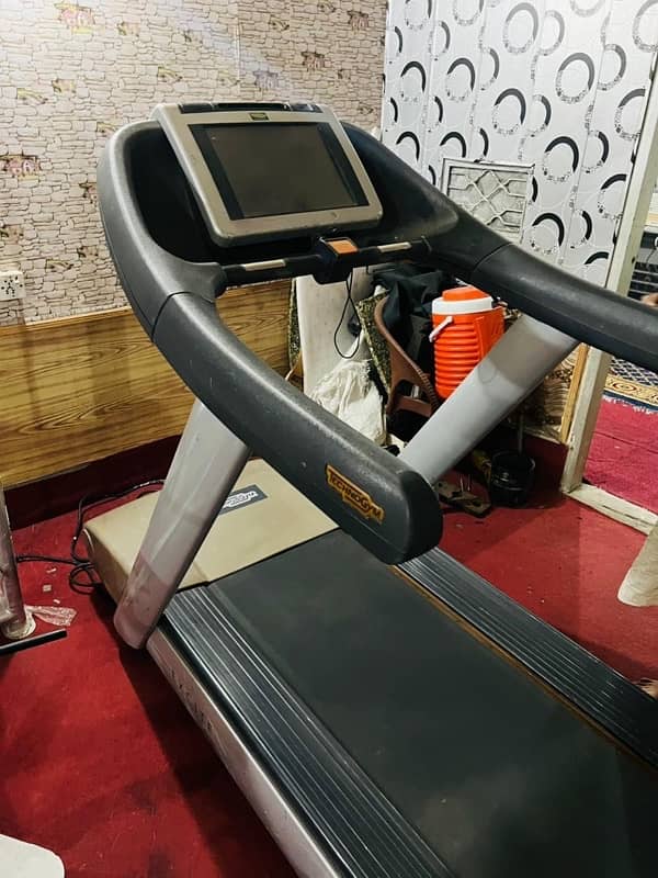 Technogym treadmil/Gym treadmil/homeuse treadmil/commercial treadmils/ 2