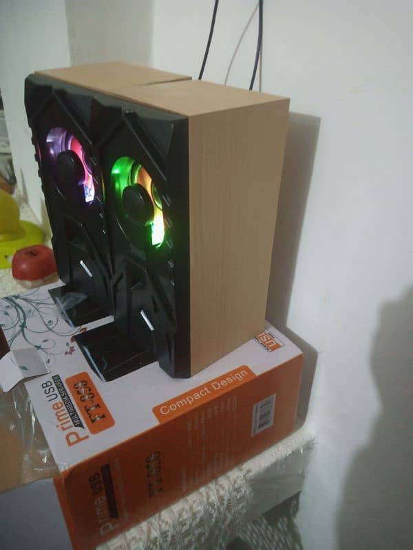 LED Speaker 4 Sell 1