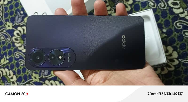 OPPO A60 7