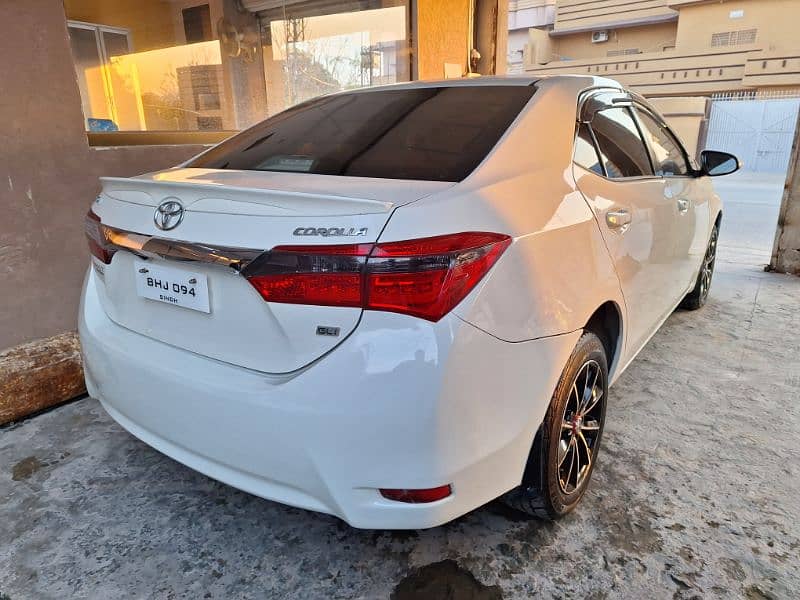 Toyota Corolla GLI 2016 4