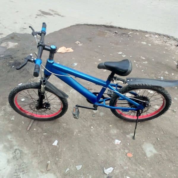 Mountain cycle shawk 3