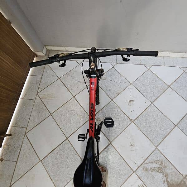 Alvas Mountain Bike 4 months used. 12