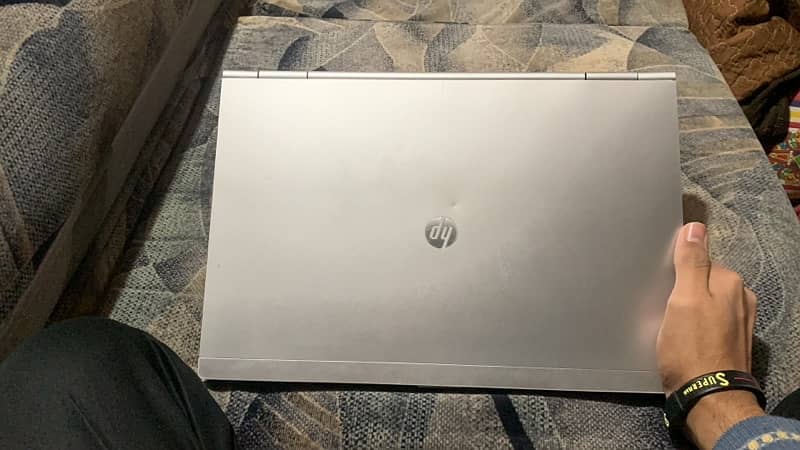 hp laptop core i5 2nd gen 1