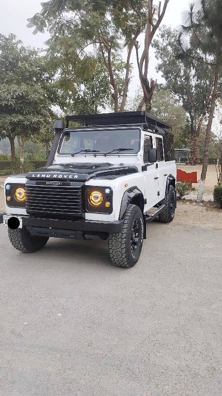 Land Rover Defender 2006 0