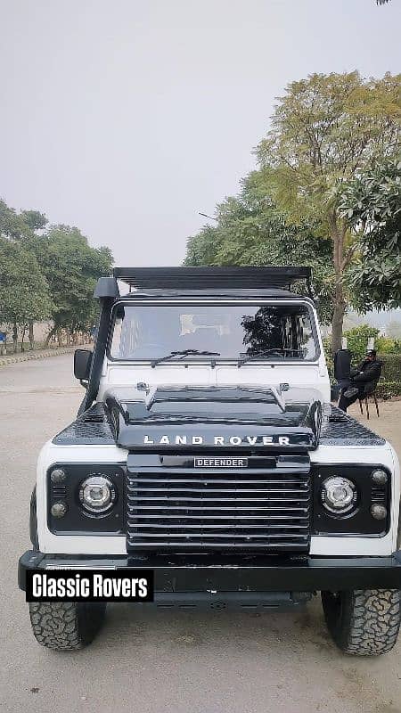 Land Rover Defender 2006 16