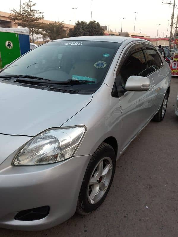 Toyota Belta 2013 1