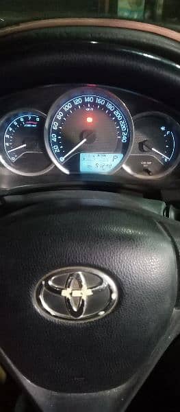 Toyota Corolla Altis 2016 15