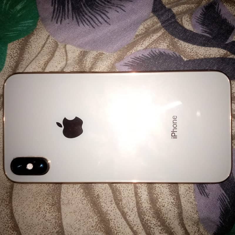 Apple iPhone XS 0