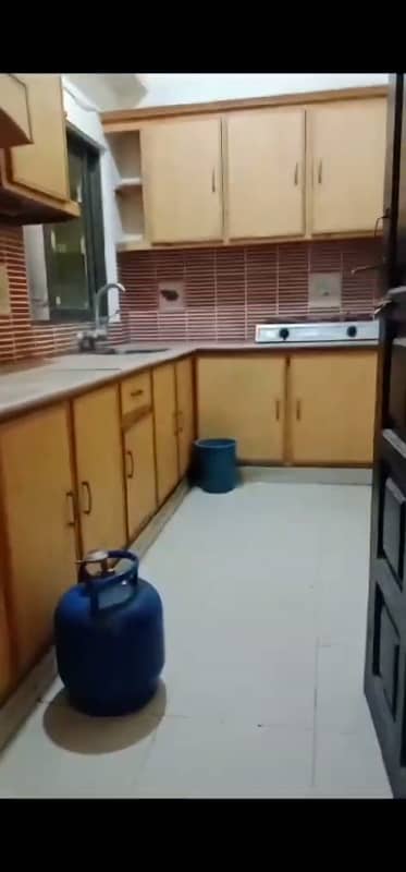 E 11 3 Multi Garden 3bed S Tile Floor For Sale 1