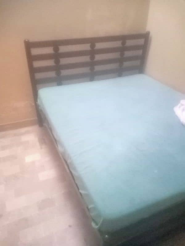 slightly used for sale with mattress 2