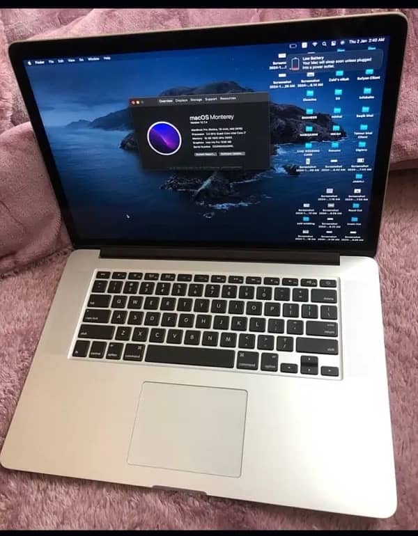 Macbook Pro ( Mid 2015 ) 1