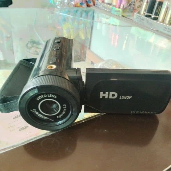 HD video and fohto camera 0