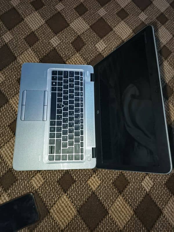 HP 840 G4 Core i5 7Th Generation 8GB +256 SSD with Original Charger 2