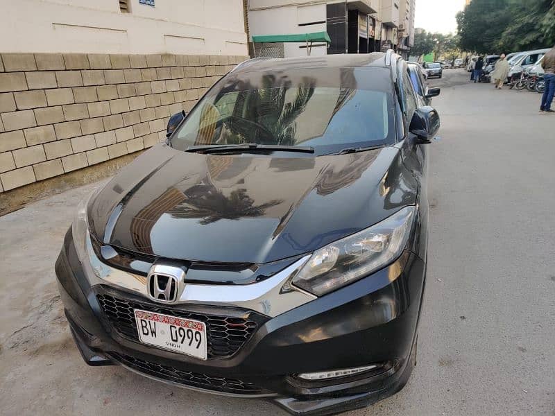 Honda Vezel 2016 1