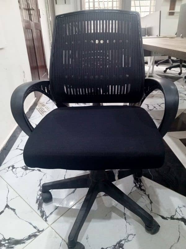 Boss B47 Office Chair 0