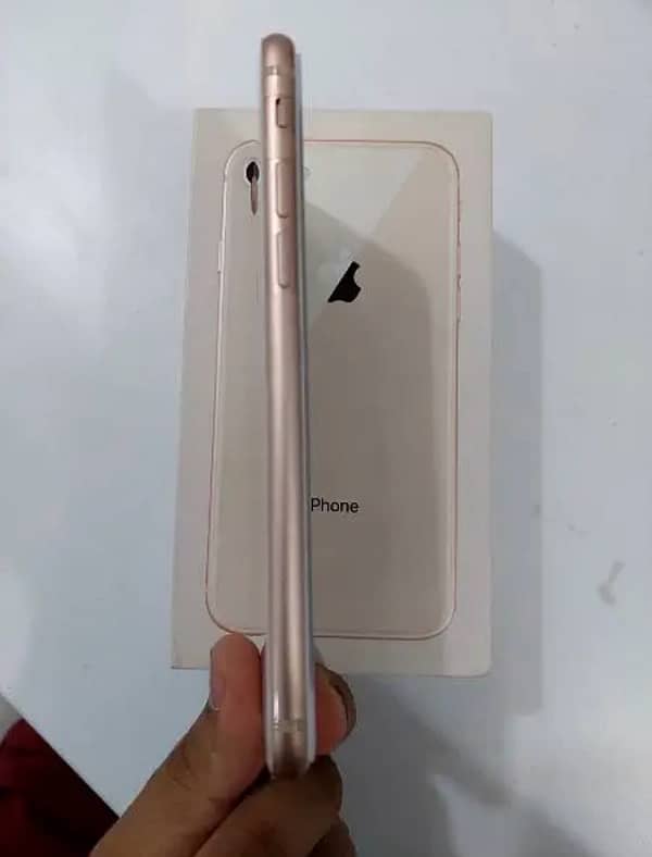 iphone 8 10/9 PTA approved with box 1