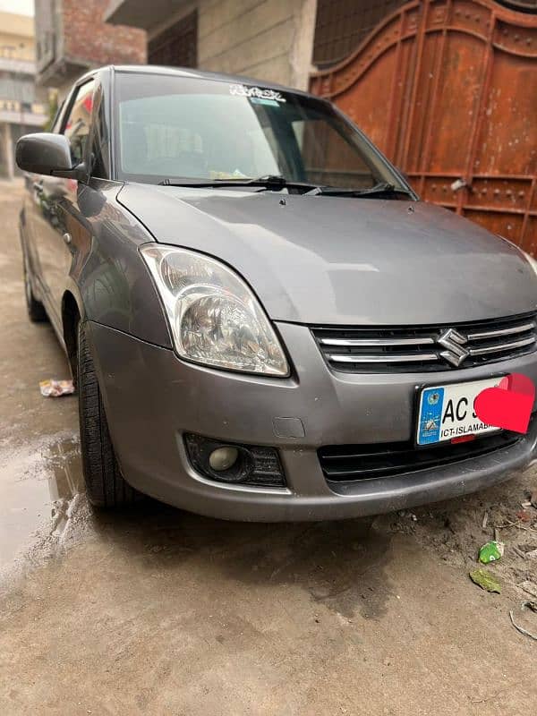 Suzuki Swift 2013 DLX GRAY COLOUR 0