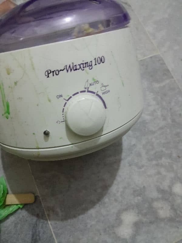 wax machine with beans full bottle urgent sale 2